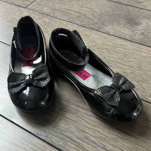 Toddler size 11 dress shoe